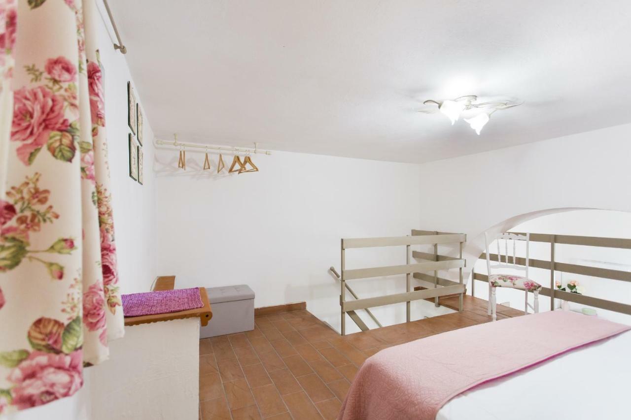 Little House Inside Capo'S Market Appartement Palermo Buitenkant foto